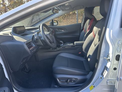 New 2026 Toyota Prius Plug-In Hybrid image 23