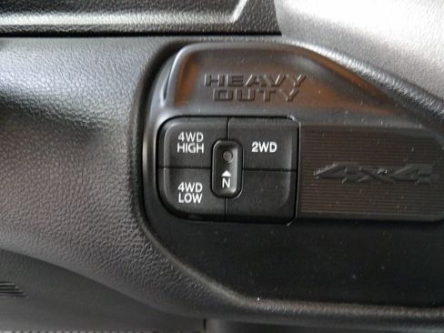 Used 2024 RAM 3500 Tradesman w/ Chrome Appearance Group AWD/4WD image 38