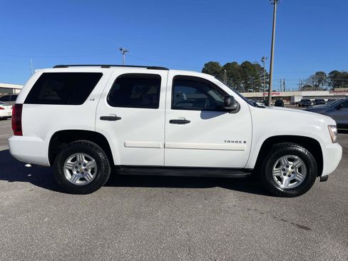 Used 2008 Chevrolet Tahoe LS image 2