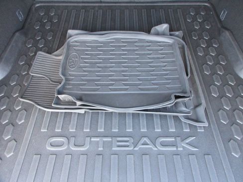 Used 2023 Subaru Outback Limited XT AWD/4WD image 53