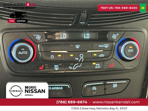 Used 2017 Ford Escape Titanium image 23