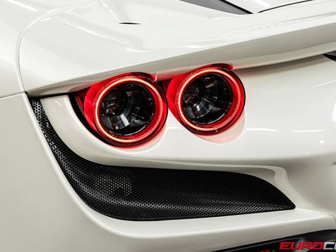 Used 2023 Ferrari F8 Tributo RWD image 24