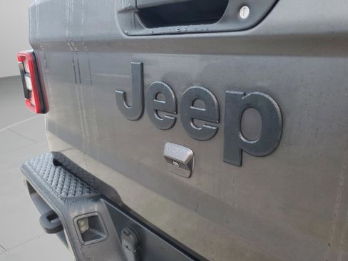 Certified 2020 Jeep Gladiator Sport w/ Quick Order Package 24S image 29