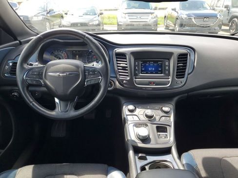 Used 2016 Chrysler 200 S w/ Comfort Group FWD image 12