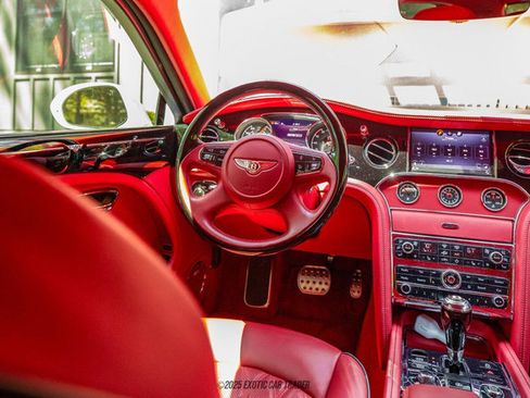 Used 2019 Bentley Mulsanne Speed image 51