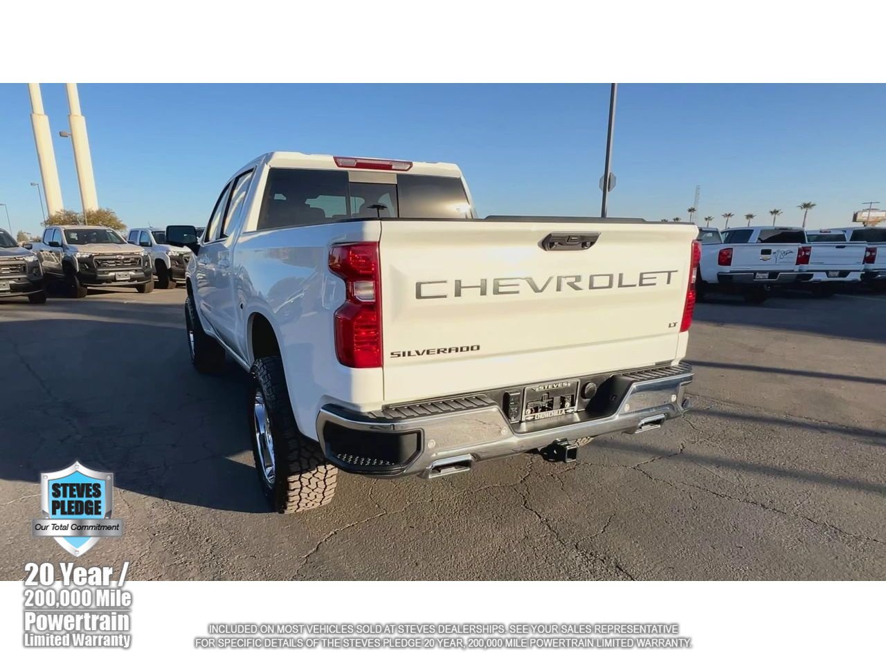 Used 2024 Chevrolet Silverado 1500 LT AWD/4WD image 11