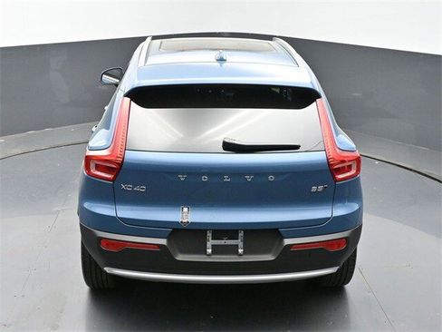 New 2024 Volvo XC40 B5 Plus w/ Protection Package Premier image 37