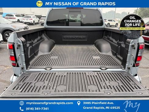 Used 2025 Nissan Frontier PRO-4X w/ Interior Protection Package AWD/4WD image 26