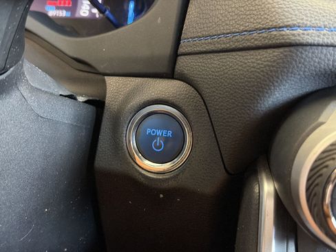 Used 2020 Toyota RAV4 XSE w/ XSE Grade Weather Package AWD/4WD image 17