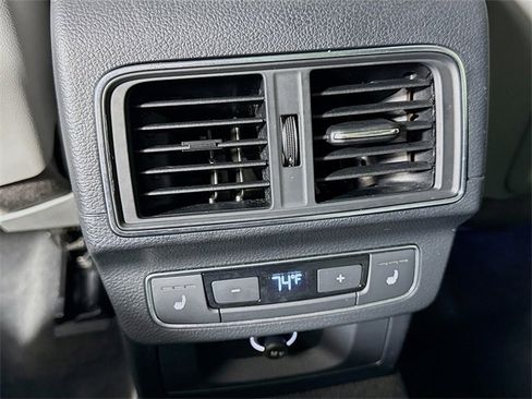 Used 2018 Audi Q5 2.0T Premium Plus w/ Premium Plus Package image 26