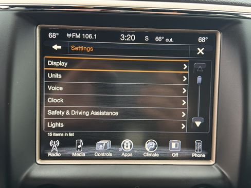 Used 2017 Jeep Grand Cherokee Limited w/ Trailer Tow Group IV AWD/4WD image 23