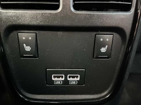 Used 2020 Dodge Charger GT w/ Plus Group RWD image 17