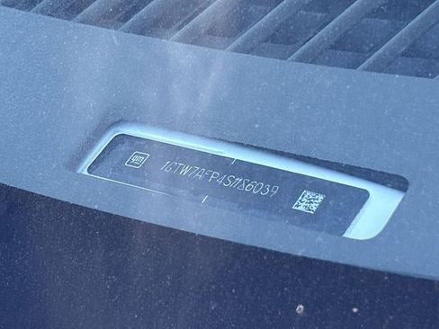 New 2025 GMC Savana 2500 w/ Driver Convenience Package image 32