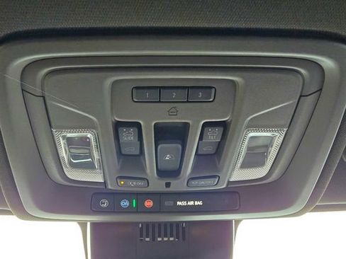 New 2025 GMC Sierra 2500 Denali w/ Denali Reserve Package AWD/4WD image 27