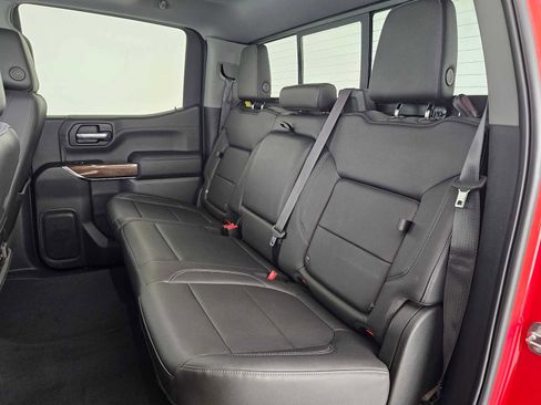 Used 2019 Chevrolet Silverado 1500 LT Trail Boss image 16