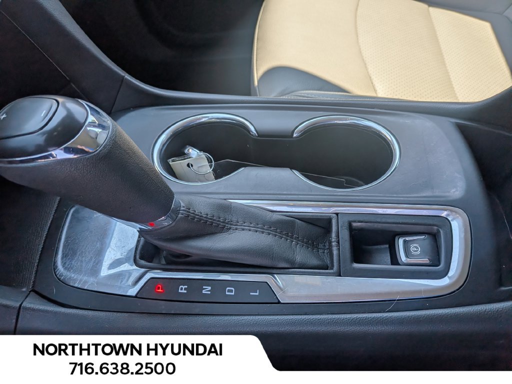 Used 2020 Chevrolet Equinox LS FWD image 15