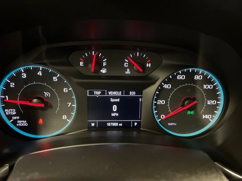 Used 2018 Chevrolet Equinox LT AWD/4WD image 13