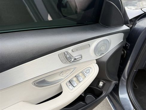 Used 2016 Mercedes-Benz C 300 4MATIC Sedan image 17