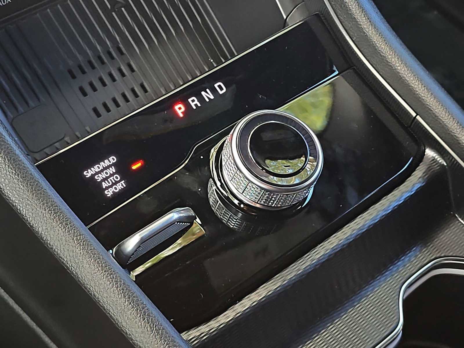 New 2026 Jeep Grand Cherokee Altitude AWD/4WD image 16