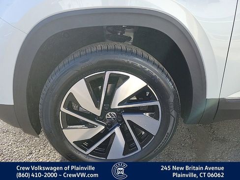 New 2026 Volkswagen Atlas SEL image 17