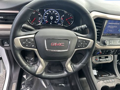 Certified 2023 GMC Acadia Denali w/ Denali Ultimate Package AWD/4WD image 14