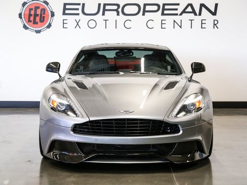 Used 2014 Aston Martin Vanquish Coupe RWD image 3