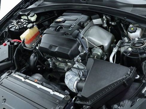 Used 2023 Chevrolet Camaro LT image 8