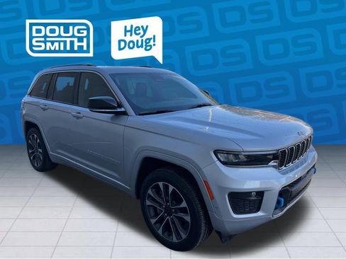 New 2024 Jeep Grand Cherokee Overland w/ Luxury Tech Group IV AWD/4WD image 7