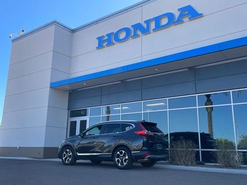 Used 2018 Honda CR-V Touring image 17