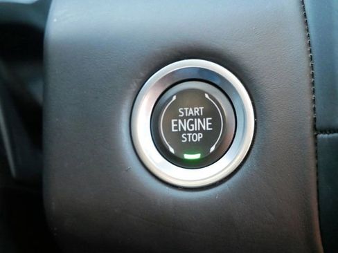 Used 2023 GMC Yukon XL Denali Ultimate image 28