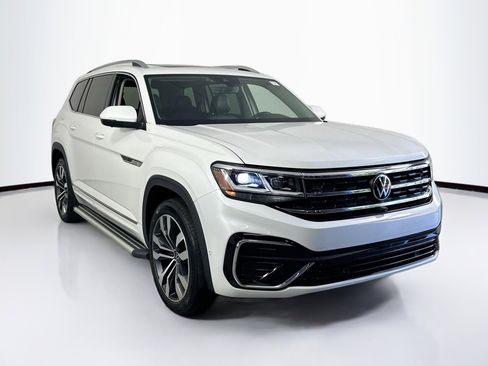 Used 2023 Volkswagen Atlas SEL Premium AWD/4WD image 3