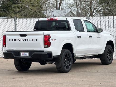 New 2026 Chevrolet Colorado W/T AWD/4WD image 4