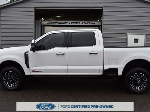 Certified 2024 Ford F350 Platinum w/ FX4 Off-Road Package image 16