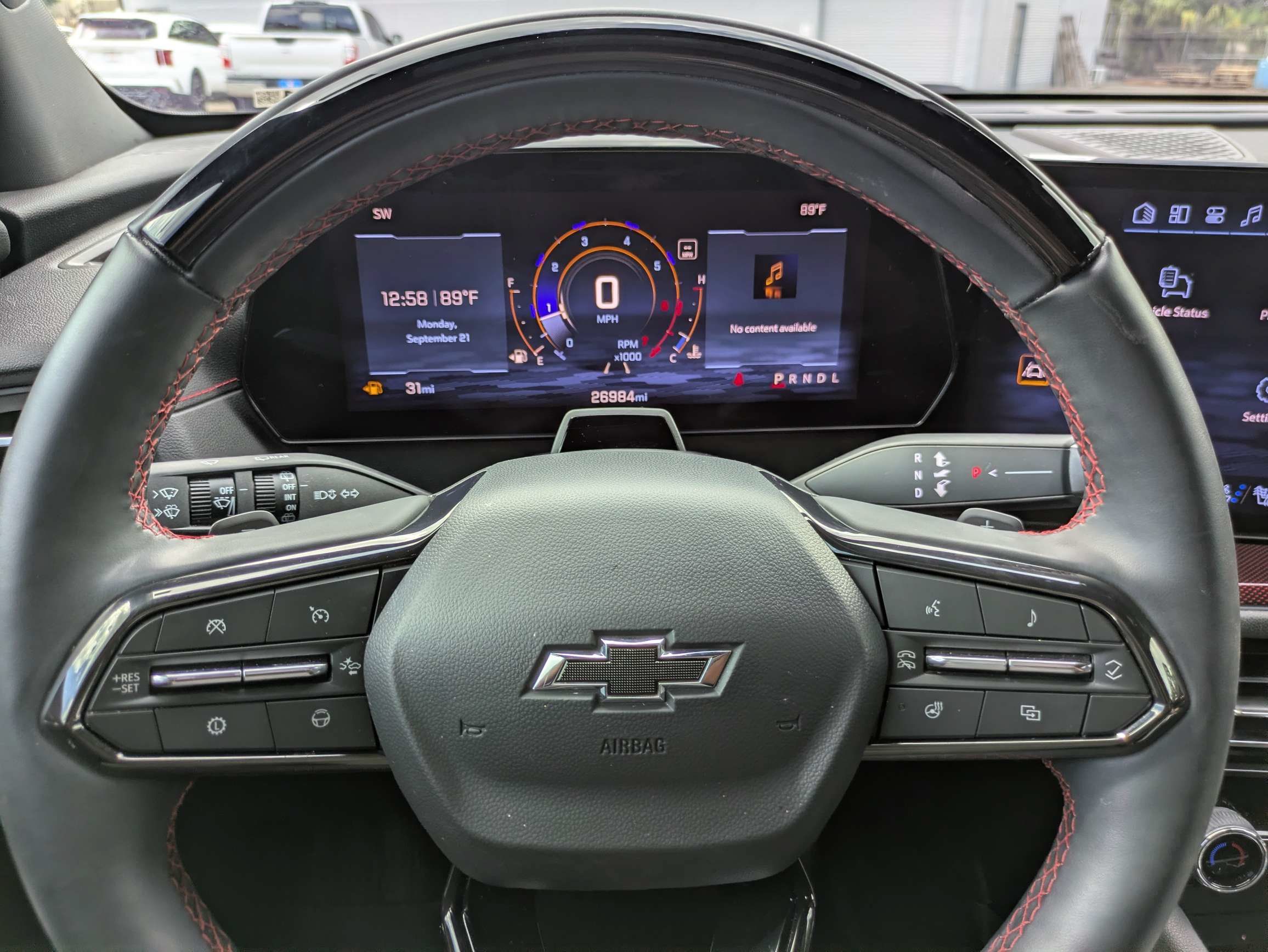 Used 2024 Chevrolet Traverse RS FWD image 22
