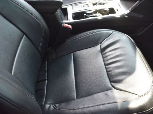 Used 2023 Ford Explorer Limited RWD image 23