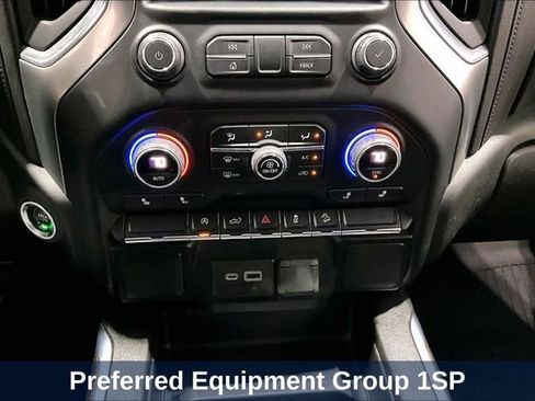 Used 2021 Chevrolet Silverado 1500 RST AWD/4WD image 23