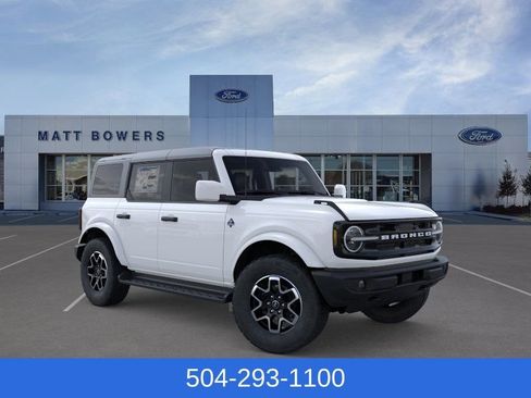 New 2026 Ford Bronco Outer Banks AWD/4WD image 9
