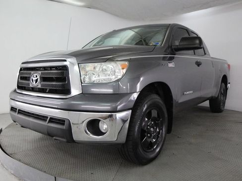 Used 2012 Toyota Tundra 2WD Double Cab w/ TRD Off-Road Pkg image 3