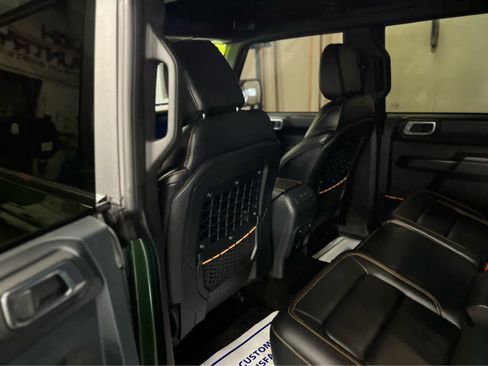 Used 2024 Ford Bronco Badlands image 29