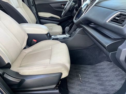 Certified 2024 Subaru Ascent Premium w/ Convenience Package image 25