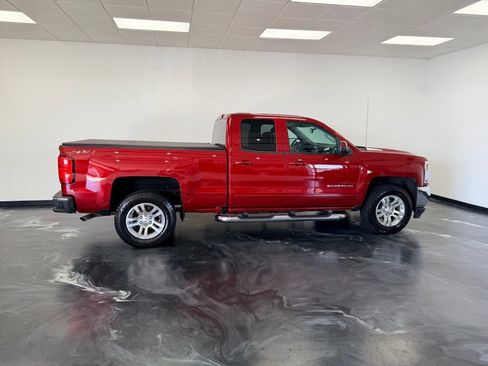 Used 2018 Chevrolet Silverado 1500 LT w/ All Star Edition AWD/4WD image 20
