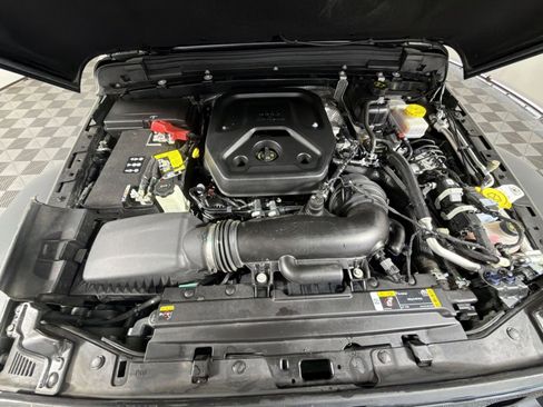 Used 2024 Jeep Wrangler Sport S image 26