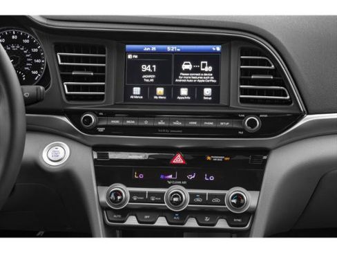 Used 2020 Hyundai Elantra Limited FWD image 13