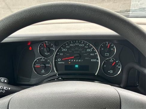 New 2025 GMC Savana 3500 Extended w/ Driver Convenience Package image 20