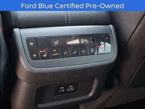 Used 2022 Nissan Pathfinder SL w/ SL Premium Package AWD/4WD image 14