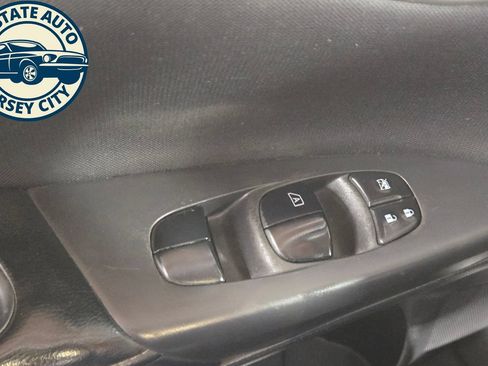 Used 2018 Nissan Sentra SV FWD image 21