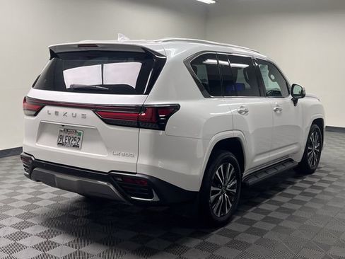 Used 2024 Lexus LX 600 4WD w/ Interior Upgrade Package image 5