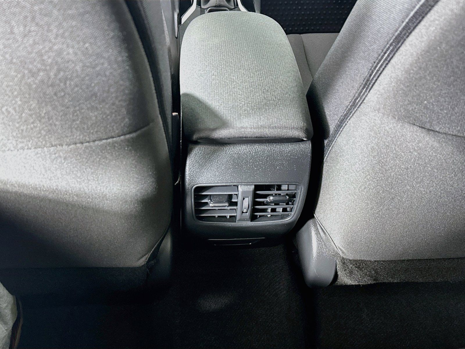 Used 2024 Toyota Corolla Cross AWD Hybrid image 24