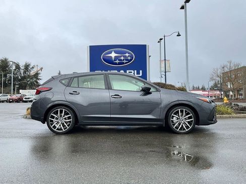 Used 2025 Subaru Impreza 2.0i Sport image 8