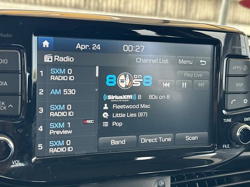 Used 2020 Hyundai Elantra GT FWD image 18